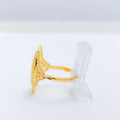 Flower Lined Oval 22k Gold Ring