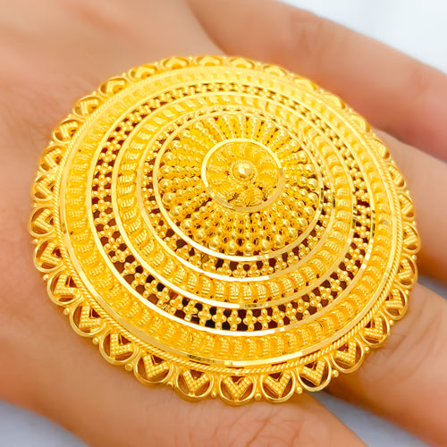 gold-delightful-festive-statement-ring