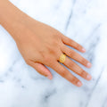 22k-charming-wavy-gold-ring