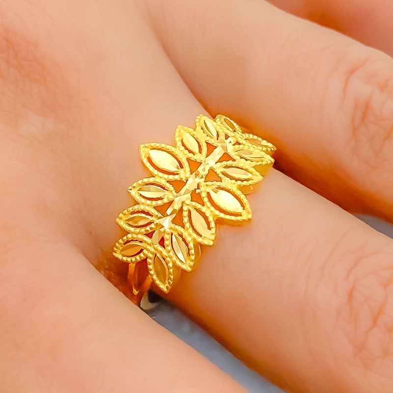 22k-gold-upscale-crown-adorned-ring