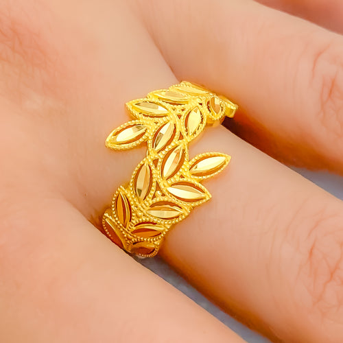 22k-gold-ethereal-overlapping-leaf-ring