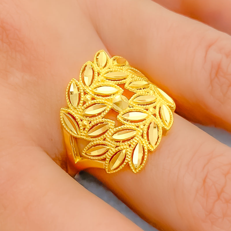 22k-gold-impressive-bold-gold-ring