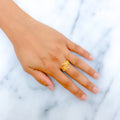 22k-gold-tasteful-timeless-curved-ring