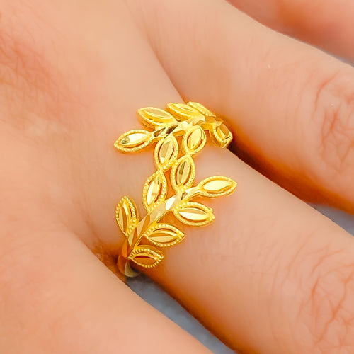 22k-gold-tasteful-timeless-curved-ring