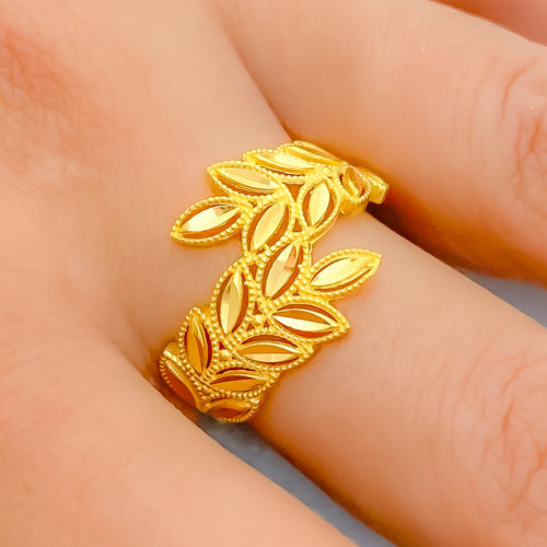 22k-gold-everyday-draped-leaf-ring