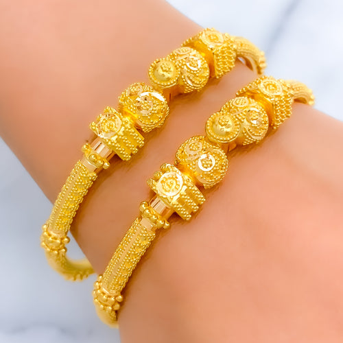 22k-gold-opulent-attractive-beadwork-bangles