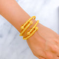 22k-gold-Magnificent Traditional Pipe Bangles