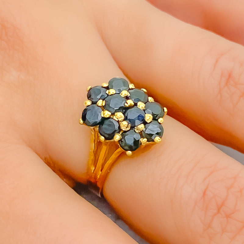 22k-gold-Extravagant Sapphire Cluster Ring
