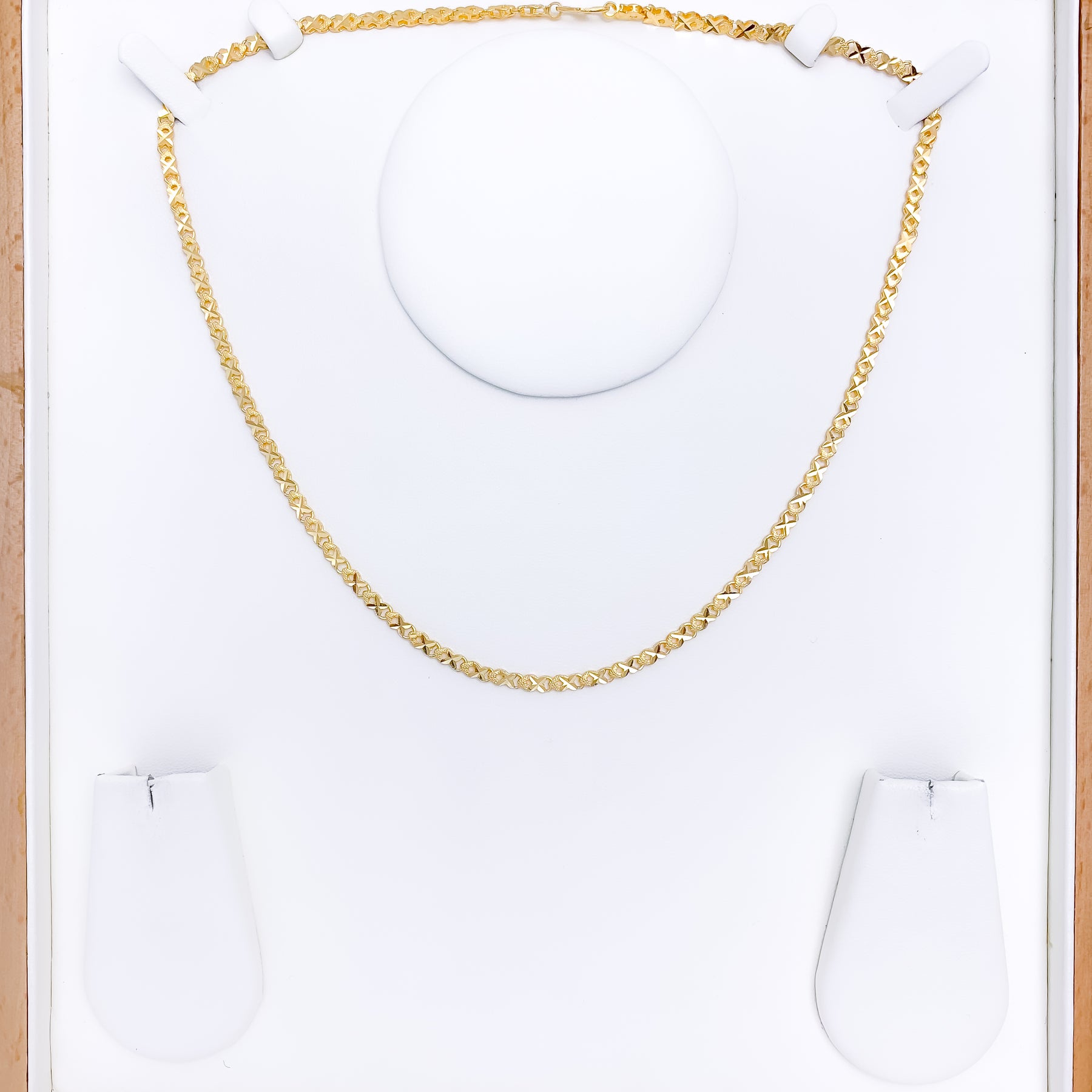 Glossy X-Link Chain – Andaaz Jewelers