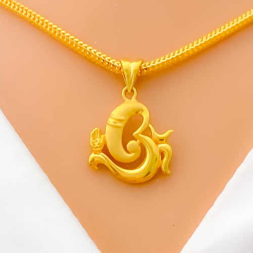 22k-gold-Shiny Abstract Ganesh OM Pendant 