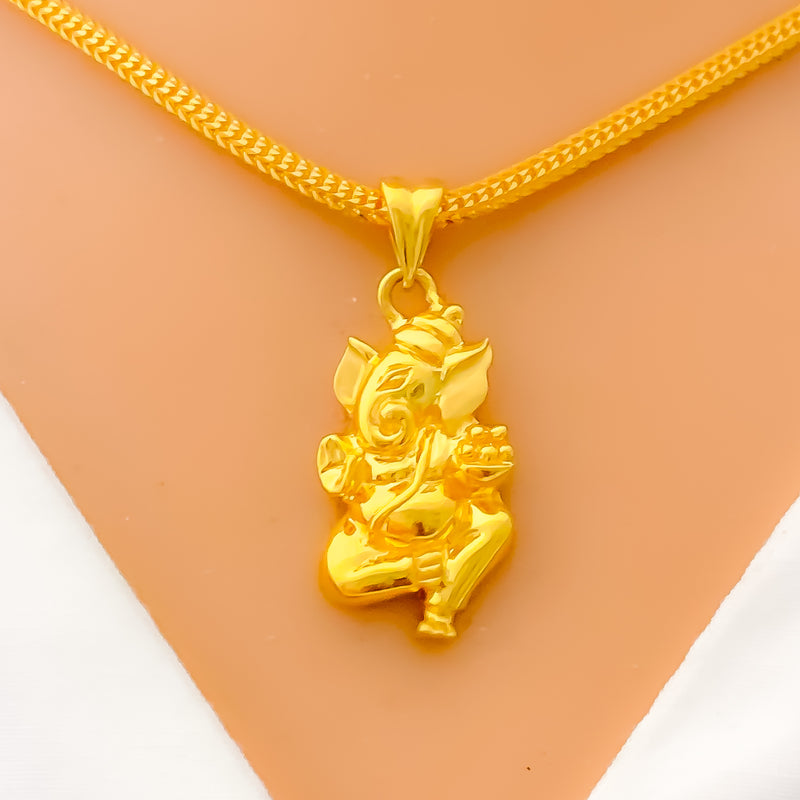 22k-gold-Refined Reflective Ganesh Pendant 