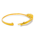 22k-gold-luxurious-festive-bangle-bracelet