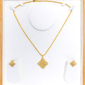 Sophisticated Floral Vine 22k Gold Pendant Set