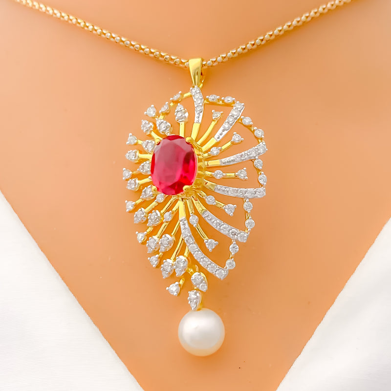 18k-gold-Decorative Flower Diamond Pendant Set