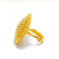 22k-gold-shimmering-tasteful-ring