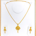 Graceful Diamond Shaped 22k Gold Pendant Set