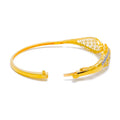 22k-gold-opulent-triple-flower-bangle-bracelet
