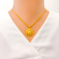 radiant-etched-22k-gold-pendant