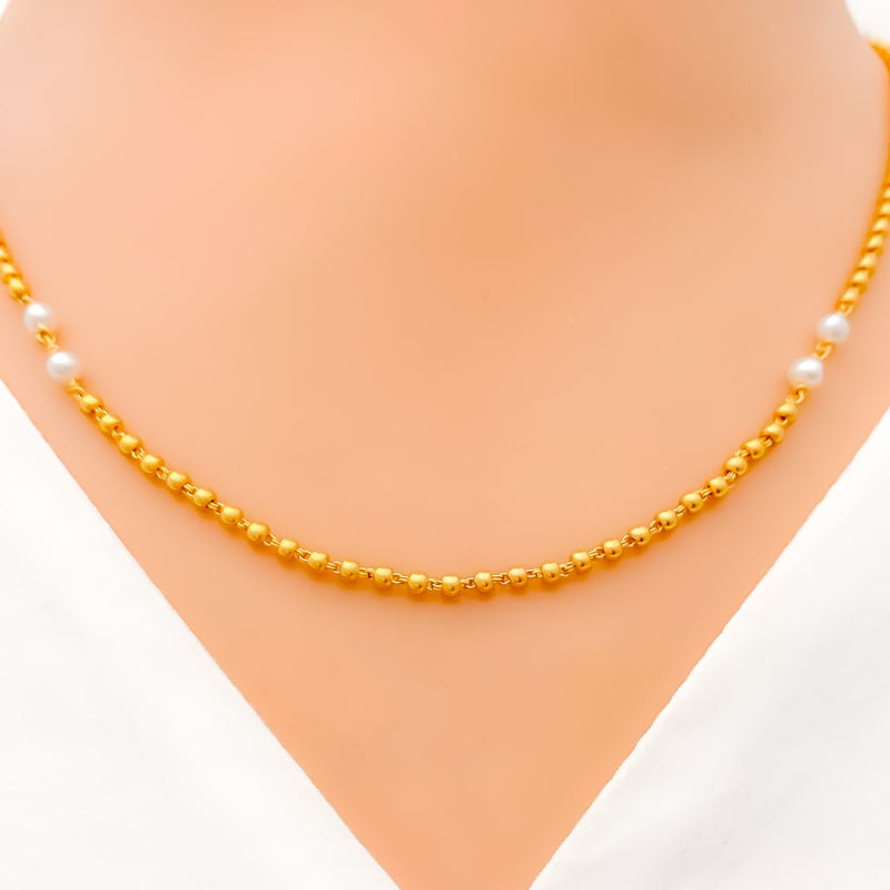 22k-everyday-pearl-accented-gold-necklace