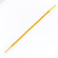 22k-gold-high-finish-graceful-slender-bracelet