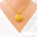 22k-gold-graceful-traditional-gold-pendant