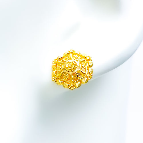 22k-gold-classic-alternating-hexagon-earrings