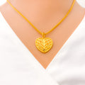 22k-gold-stunning-striped-heart-pendant