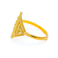 Fashionable Distinct 22k Gold Ring