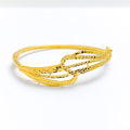 Chic S Wave Bangle 22k Gold Bracelet