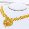 Attractive Smooth Finish 22k Gold Leaf Necklace
