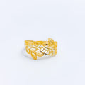 Chic Wavy 22k Gold Ring