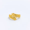 Bright Curved 22k Gold Vine Ring