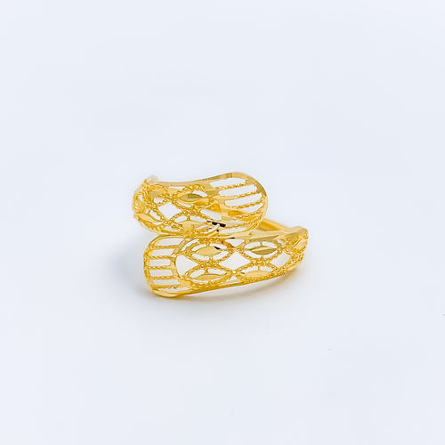 Dual Leaf 22k Gold Ring