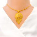 22k-gold-impressive-regal-pendant-set