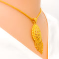 22k-gold-striking-dainty-pendant-set