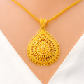 22k-gold-decadent-textured-pendant-set