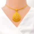 22k-gold-luscious-intricate-pendant-set