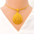 22k-gold-luscious-intricate-pendant-set