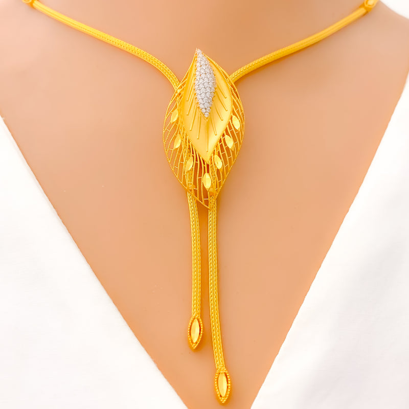 22k-gold-Unique Striped Leaf Necklace Set