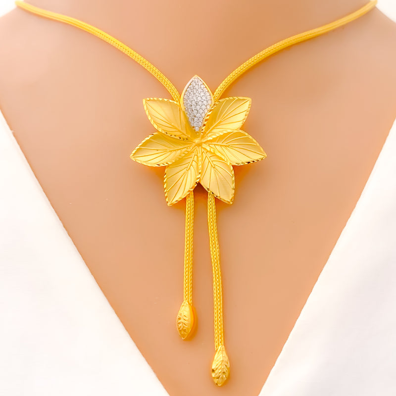 22k-gold-Evergreen Flower Dangling Necklace Set