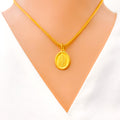 22k-gold-striking-trendy-pendant