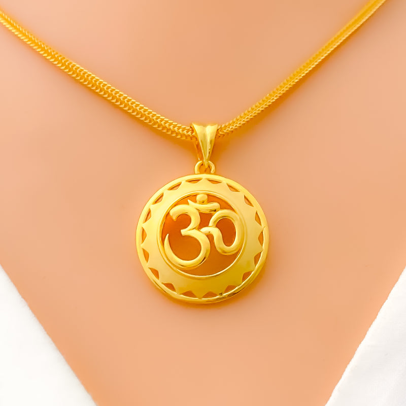 22k-gold-everyday-om-pendant