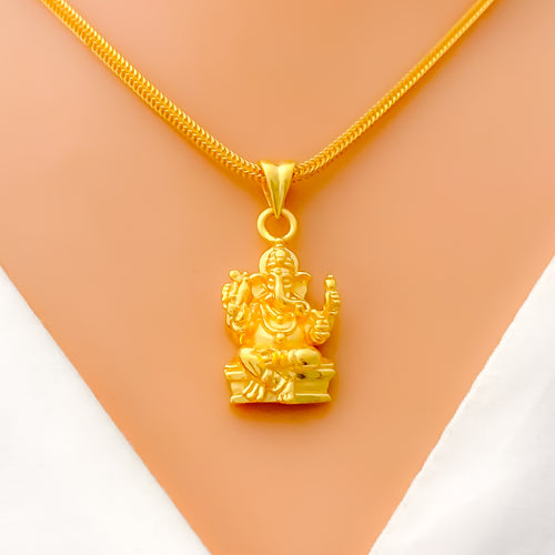 22k-gold-dainty-ganesh-pendant