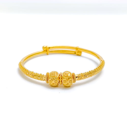 22k-gold-charming-traditional-baby-bangle