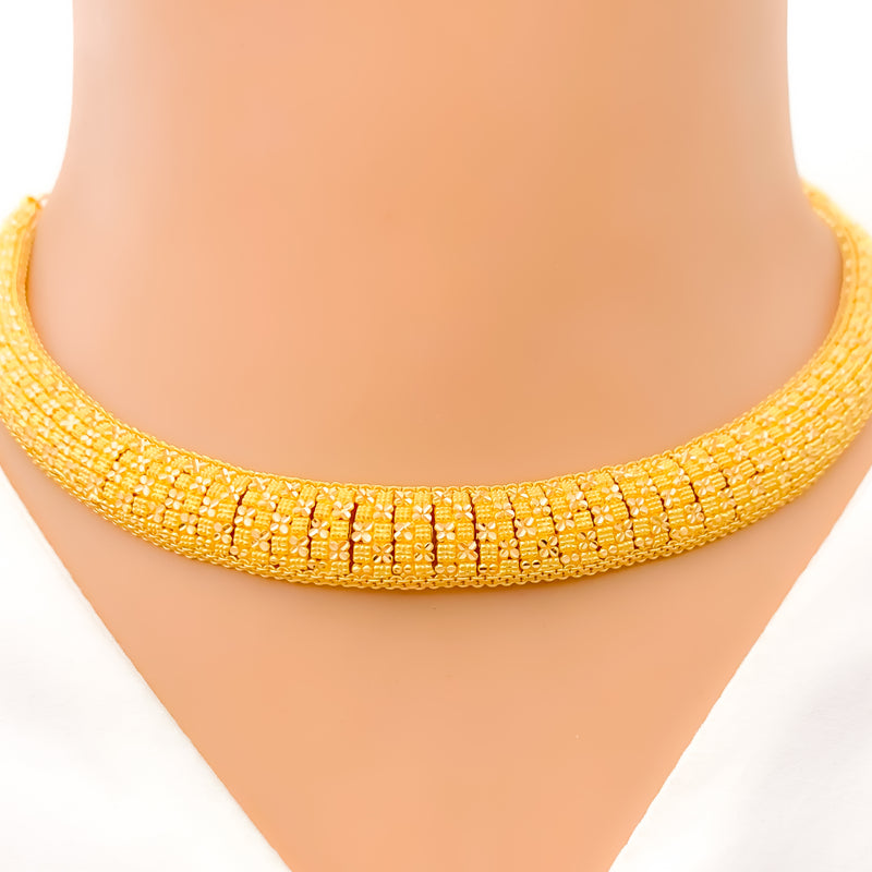 Mod Shiny Slender Necklace Set