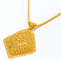 22k-gold-delightful-flower-accented-bold-pendant