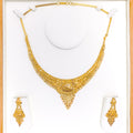 Reflective Traditional Motif Necklace Set