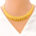 Stylish Graduating Jali Necklace Set