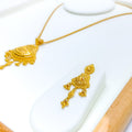 22k-gold-extravagant-faceted-pendant-set