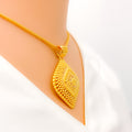 22k-gold-intricate-beaded-jali-pendant-set